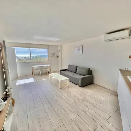 Marina Front De Mer Direct Plage דירה *