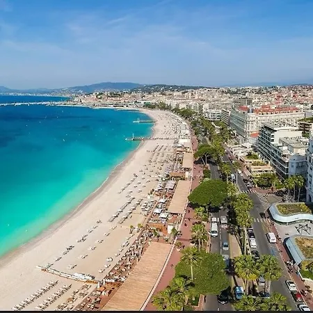 דירה Marina Front De Mer Direct Plage וילנב-לובה